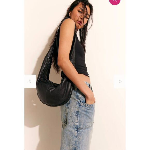 NWT Gorgeous RARE Free People GOAT Leather Idle Hands cream Sling Hobo Bag - Picture 14 of 16